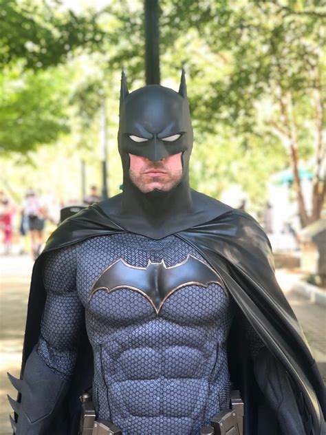 The Batman. . R batman